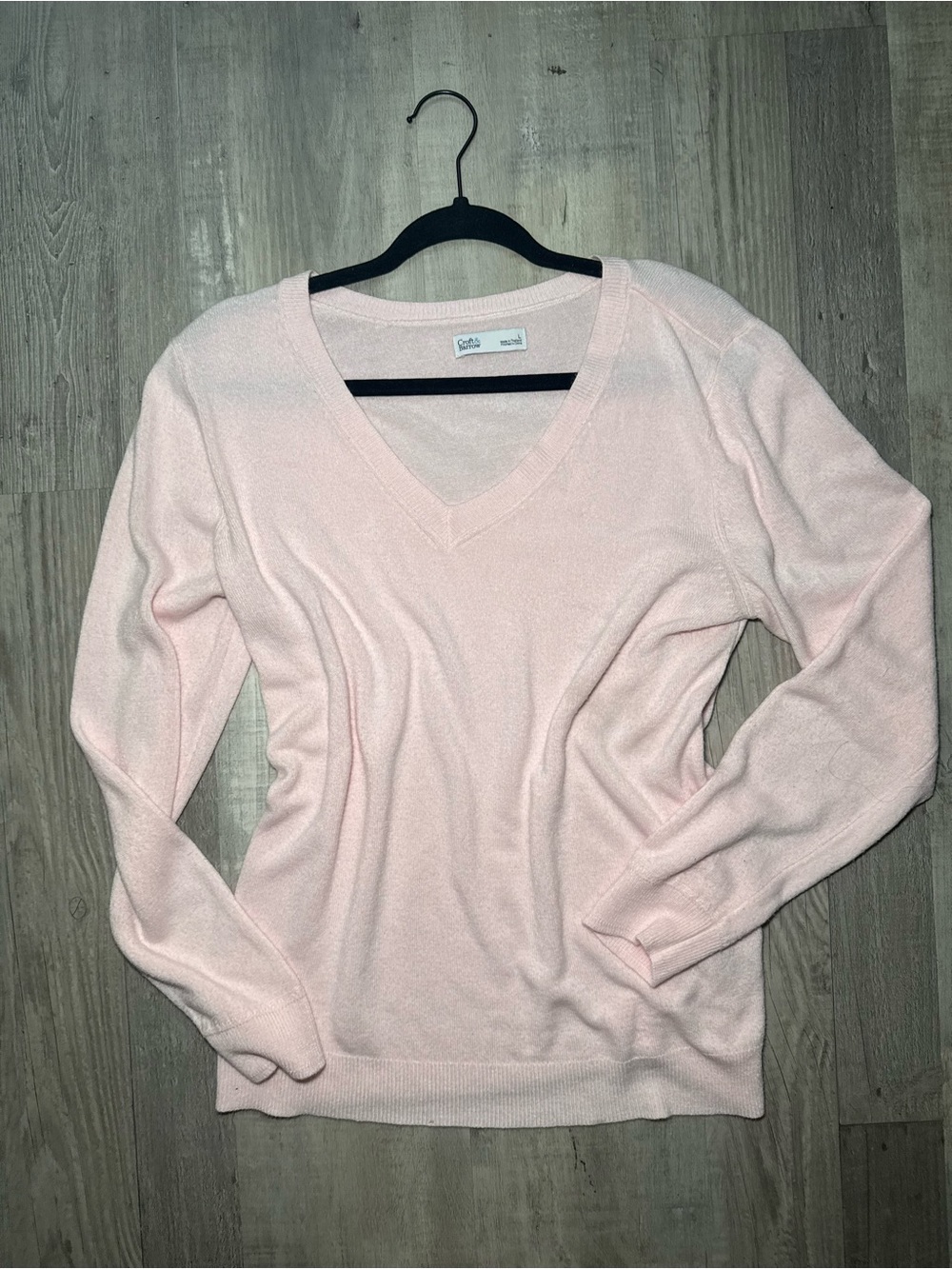croft & barrow Pale Pink V-Neck Sweater
